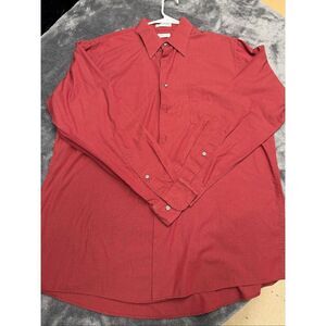 Arrow Burgandy Men’s Large 16-16.5 and 34/35 Long Sleeve Dress Shirt in great sh